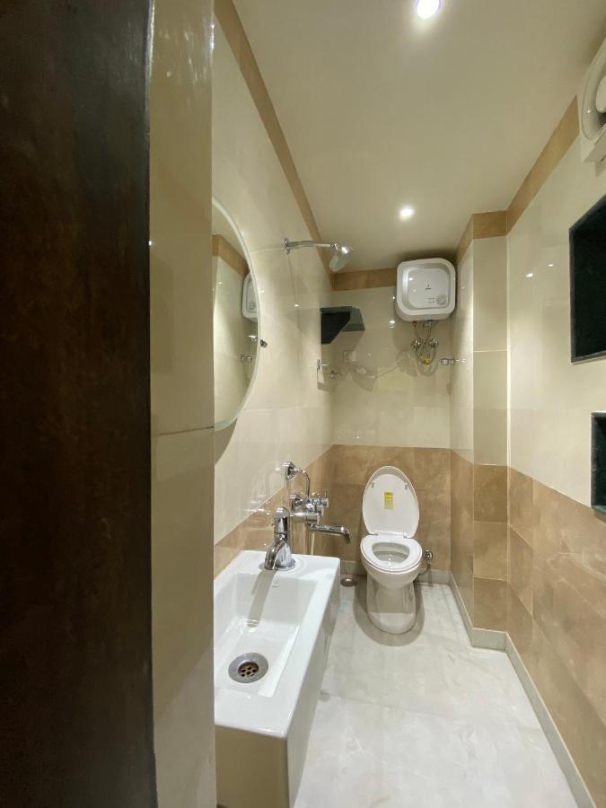 Shivam Hotels Kolkata Luaran gambar