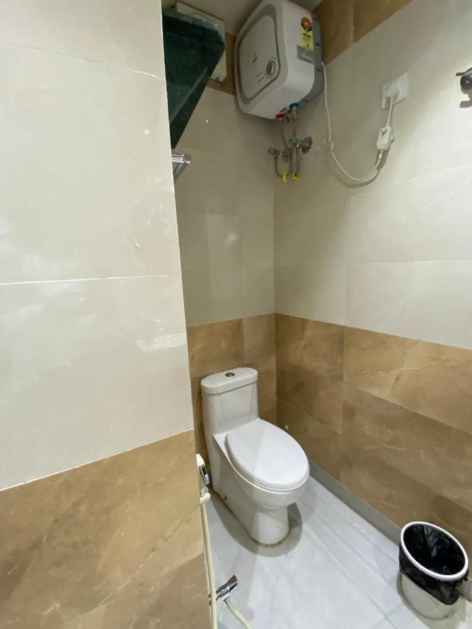 Shivam Hotels Kolkata Luaran gambar
